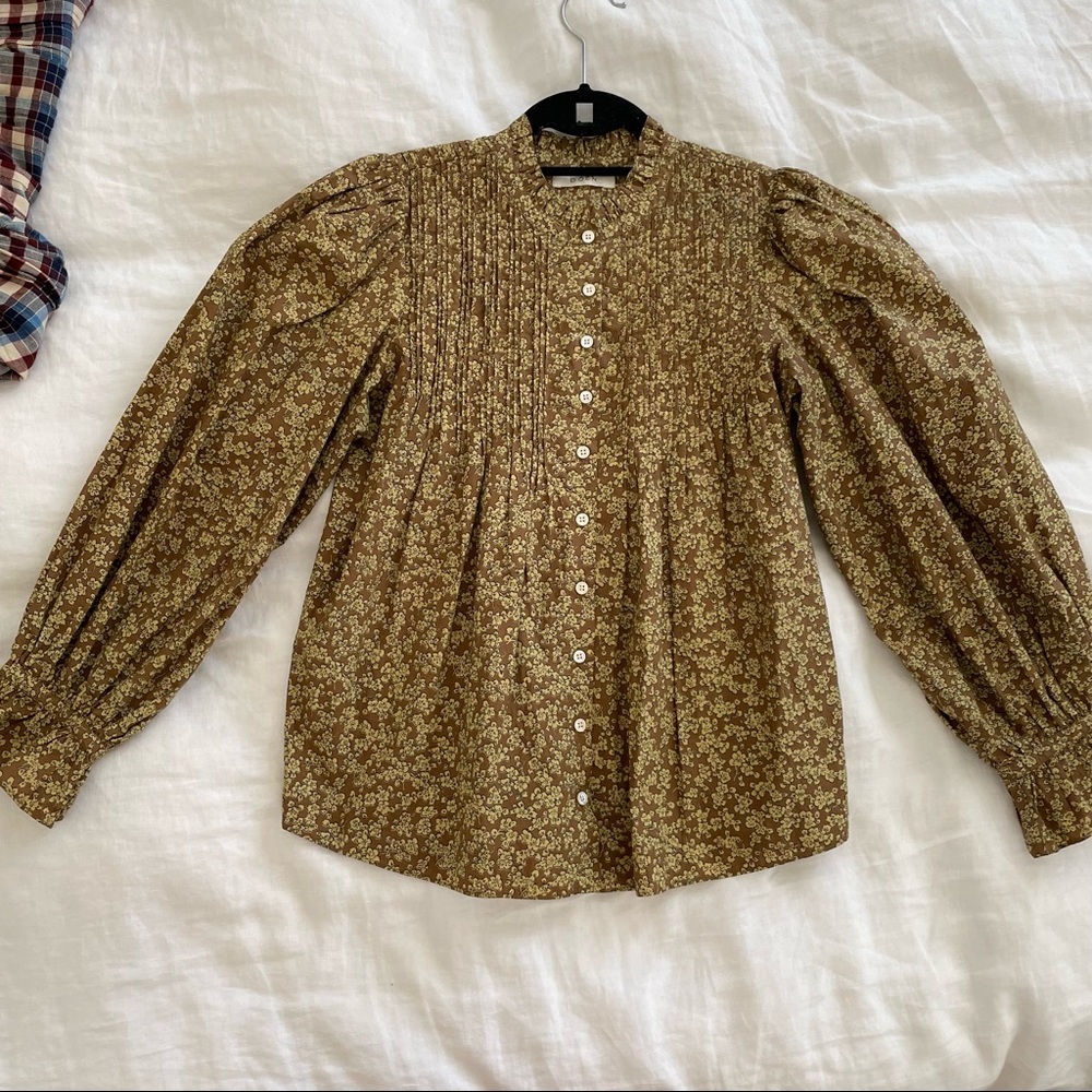 Doen Floral Blouse in Olive and Cream - Picture 5 of 8